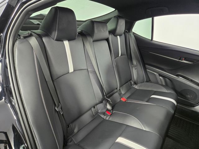Used 2026 Toyota Camry SE image 17