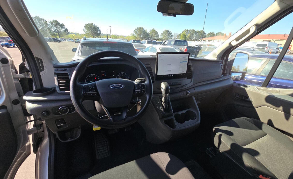 Used 2022 Ford Transit 350 XLT image 13