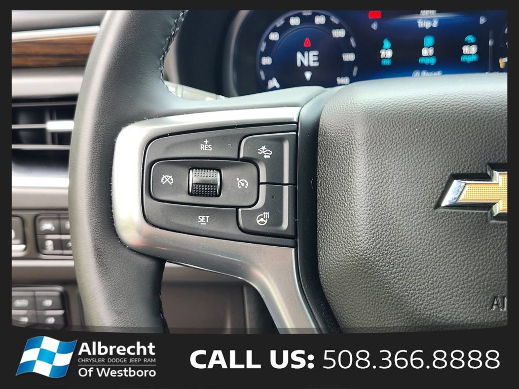 Used 2024 Chevrolet Tahoe Premier AWD/4WD image 31