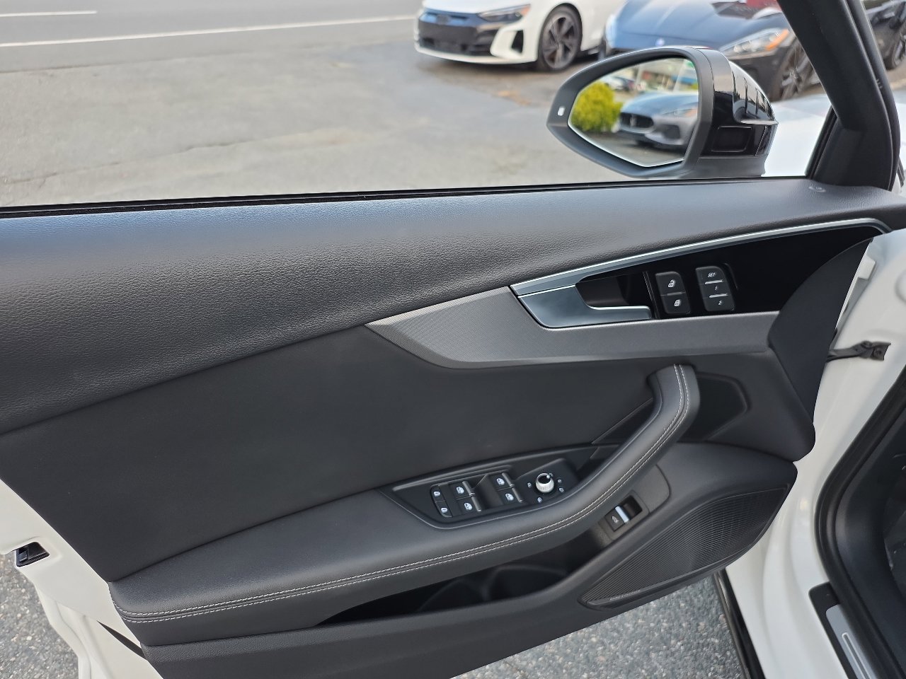 Used 2023 Audi A4 2.0T Premium Plus w/ Premium Plus Package image 28