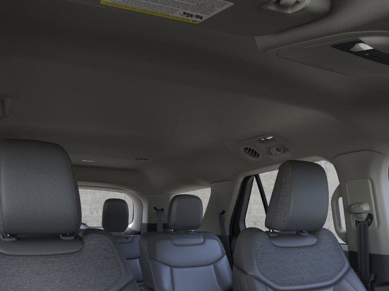 Certified 2025 Ford Explorer Active w/ Active Comfort Package RWD image 22