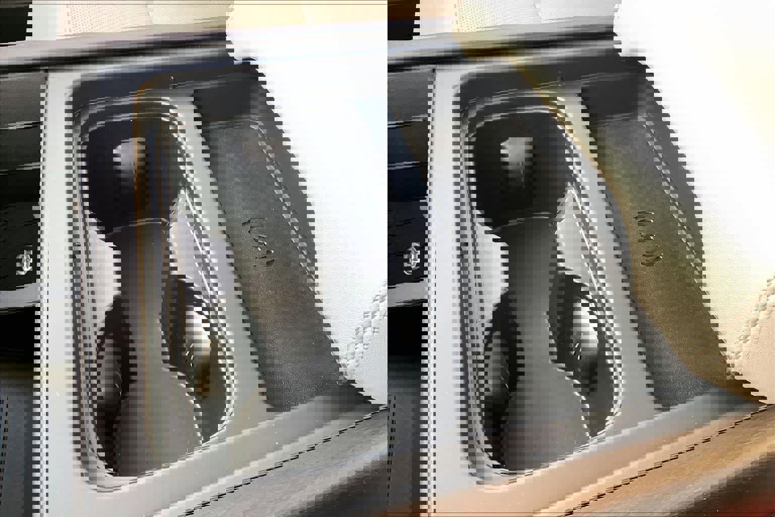 Used 2023 Land Rover Defender 110 SE image 36