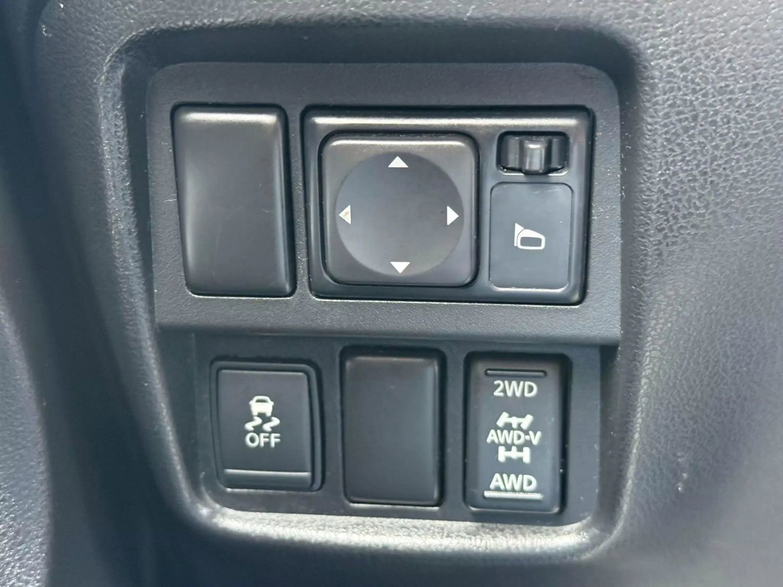 Used 2016 Nissan Juke SV w/ Cold Weather Package image 28