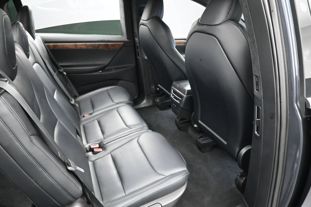 Used 2020 Tesla Model X Long Range AWD/4WD image 31