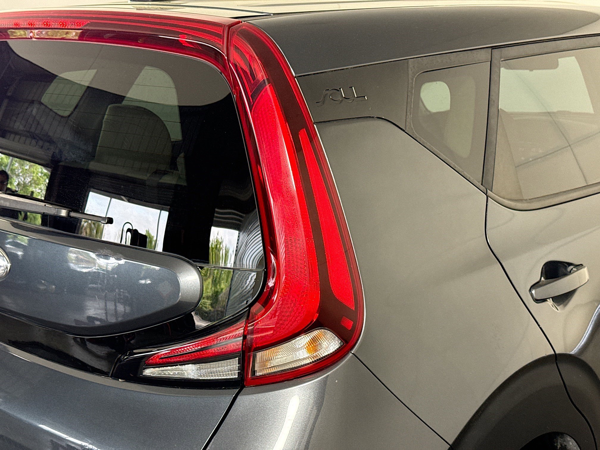 Used 2020 Kia Soul LX image 33