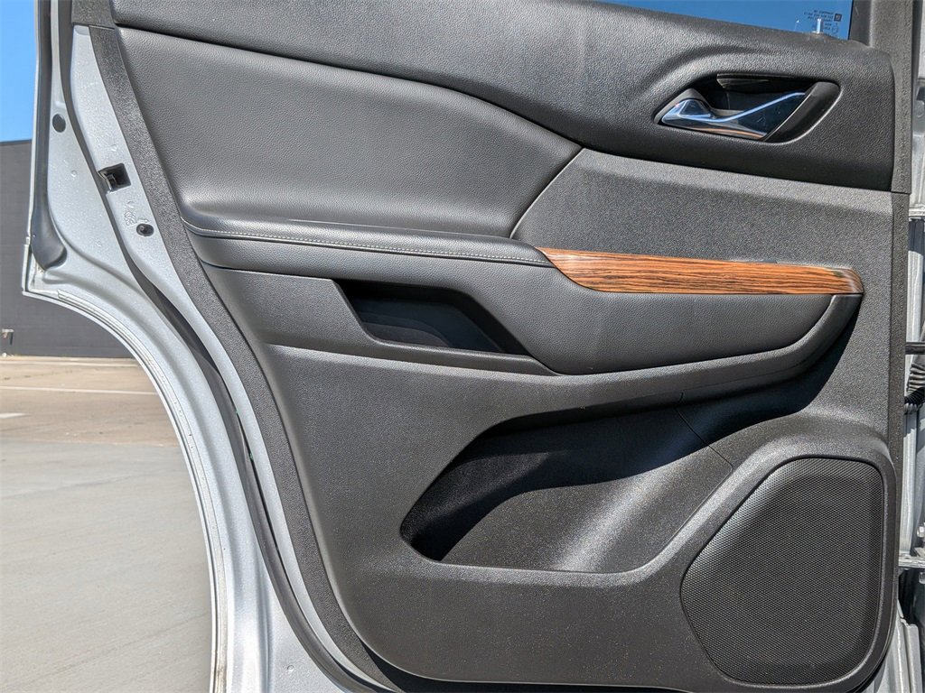 Used 2017 GMC Acadia Denali w/ Technology Package image 23