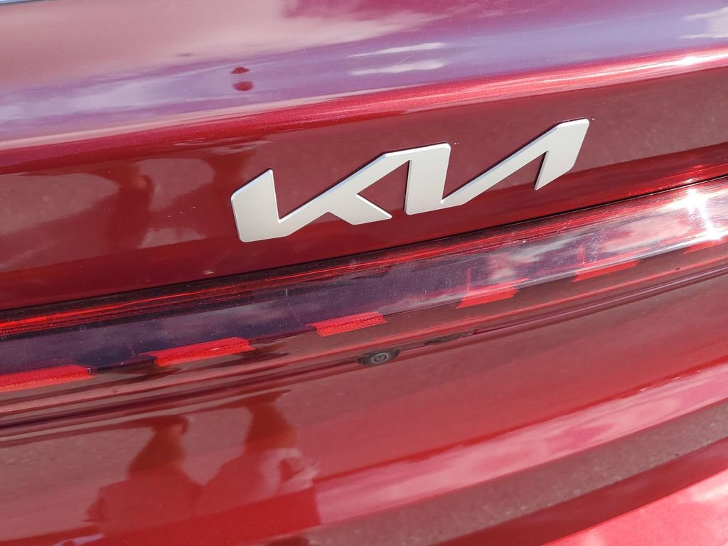 Used 2023 Kia K5 LXS image 37