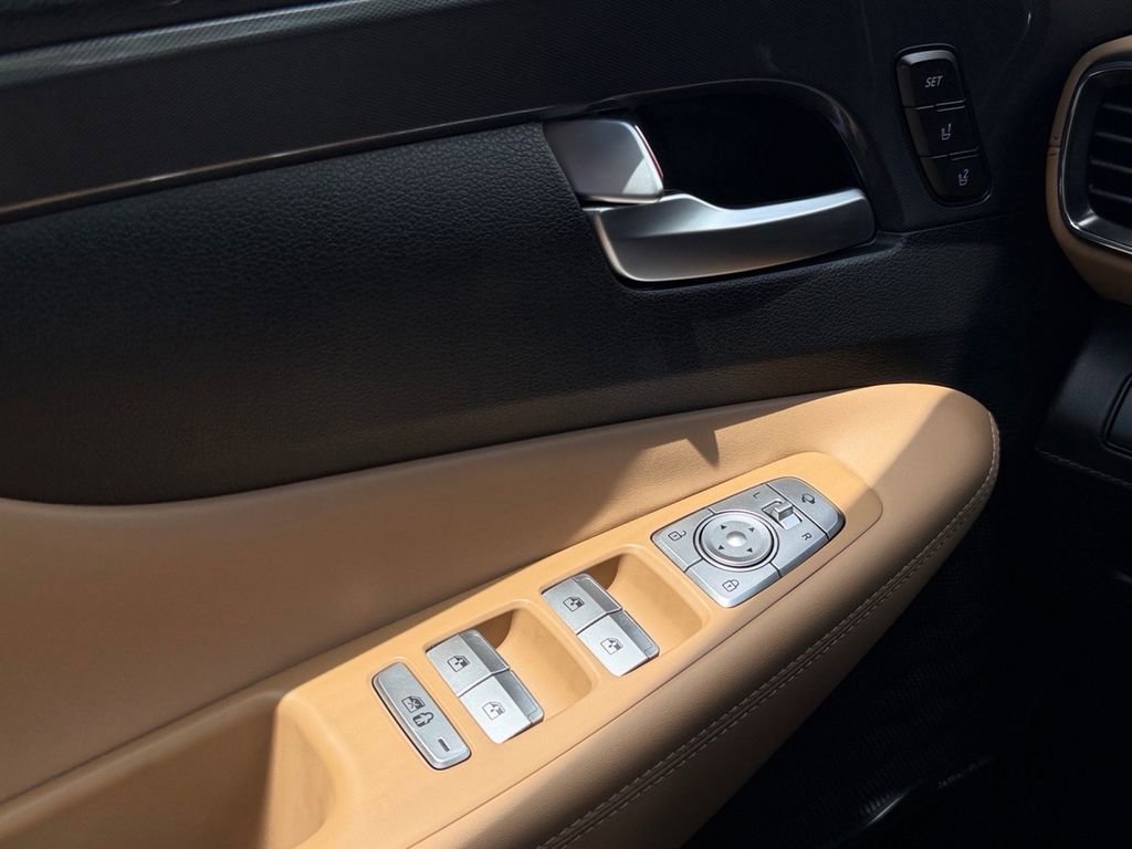 Used 2023 Hyundai Santa Fe Calligraphy AWD/4WD image 24