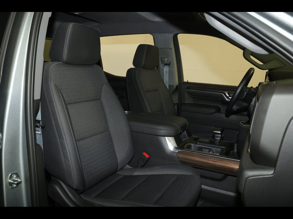 Used 2023 Chevrolet Silverado 1500 LT Trail Boss w/ Convenience Package II image 28