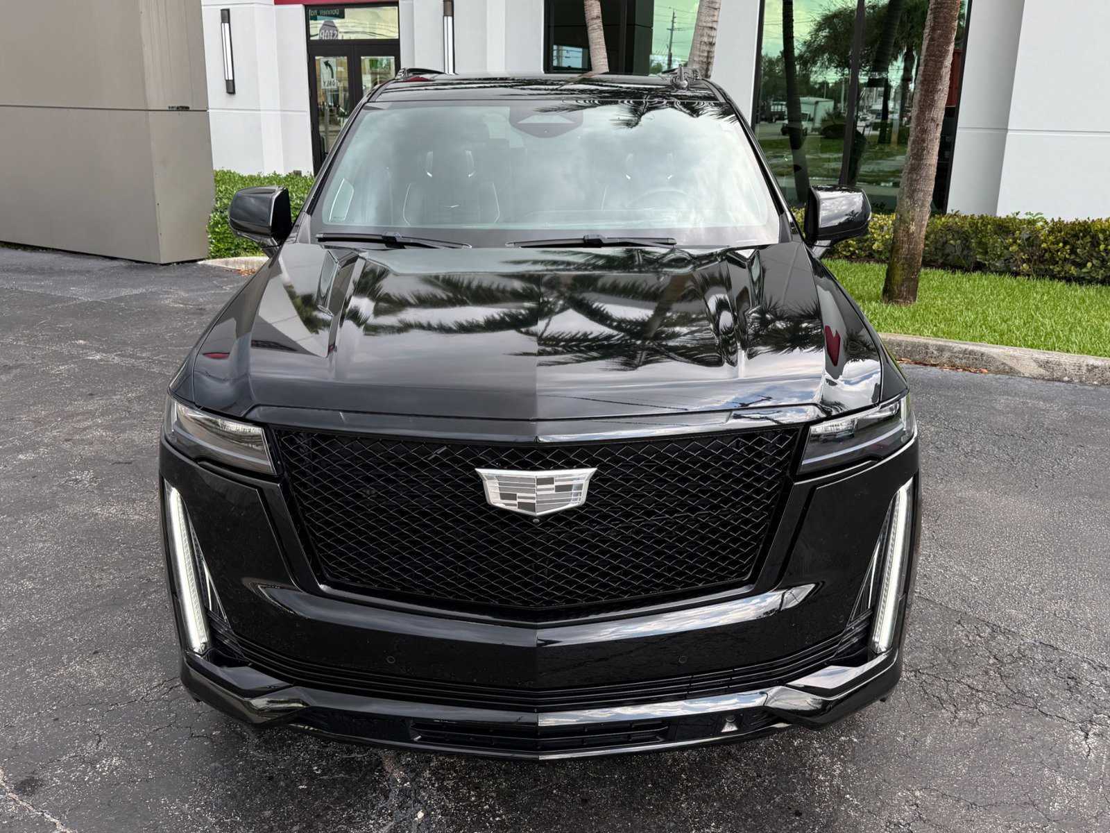 Used 2021 Cadillac Escalade Sport Platinum AWD/4WD image 8