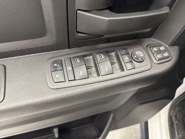 Used 2024 RAM 3500 Tradesman w/ Chrome Appearance Group image 19