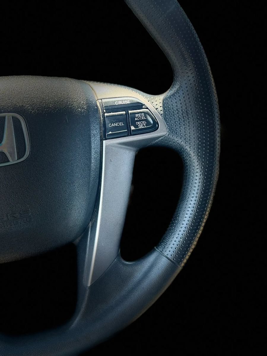 Used 2012 Honda Odyssey LX image 35
