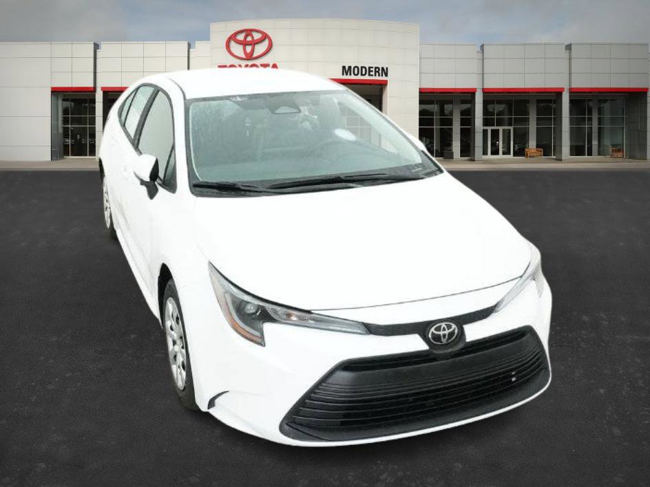 New 2026 Toyota Corolla LE image 32