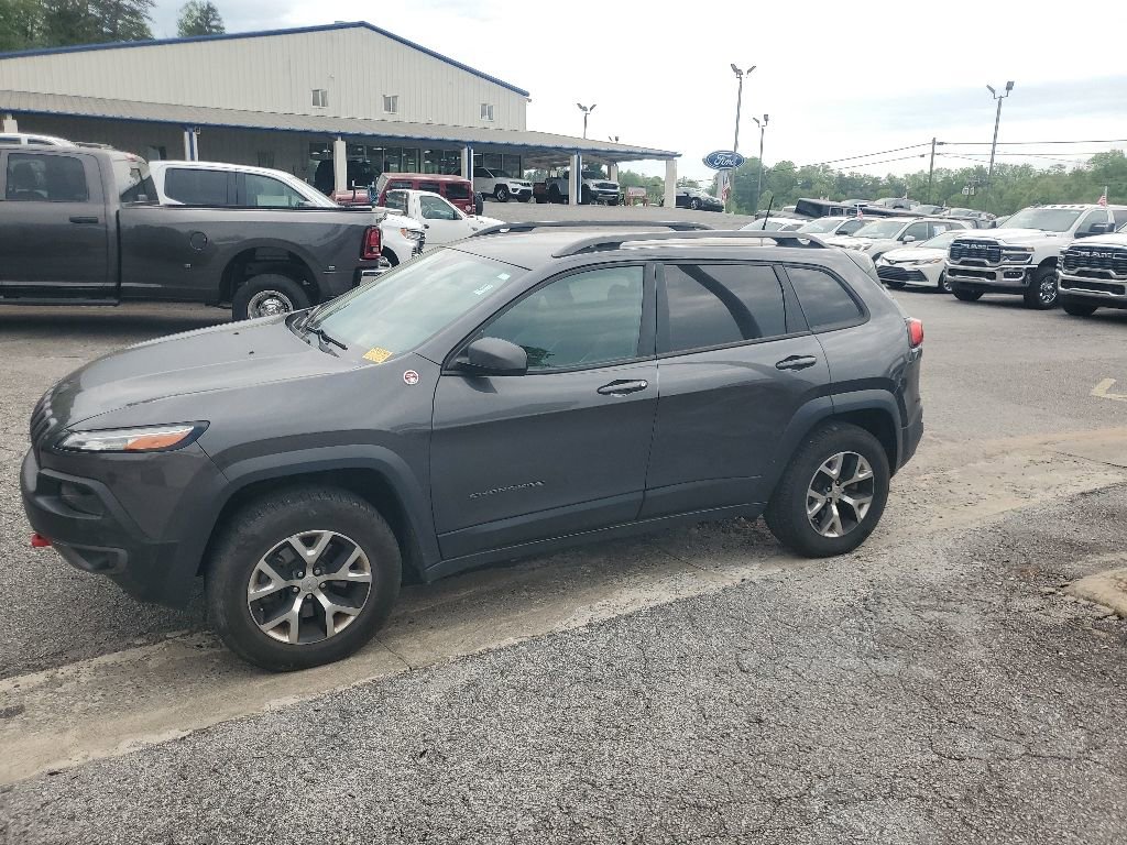 Used 2017 Jeep Cherokee Trailhawk w/ Cold Weather Group