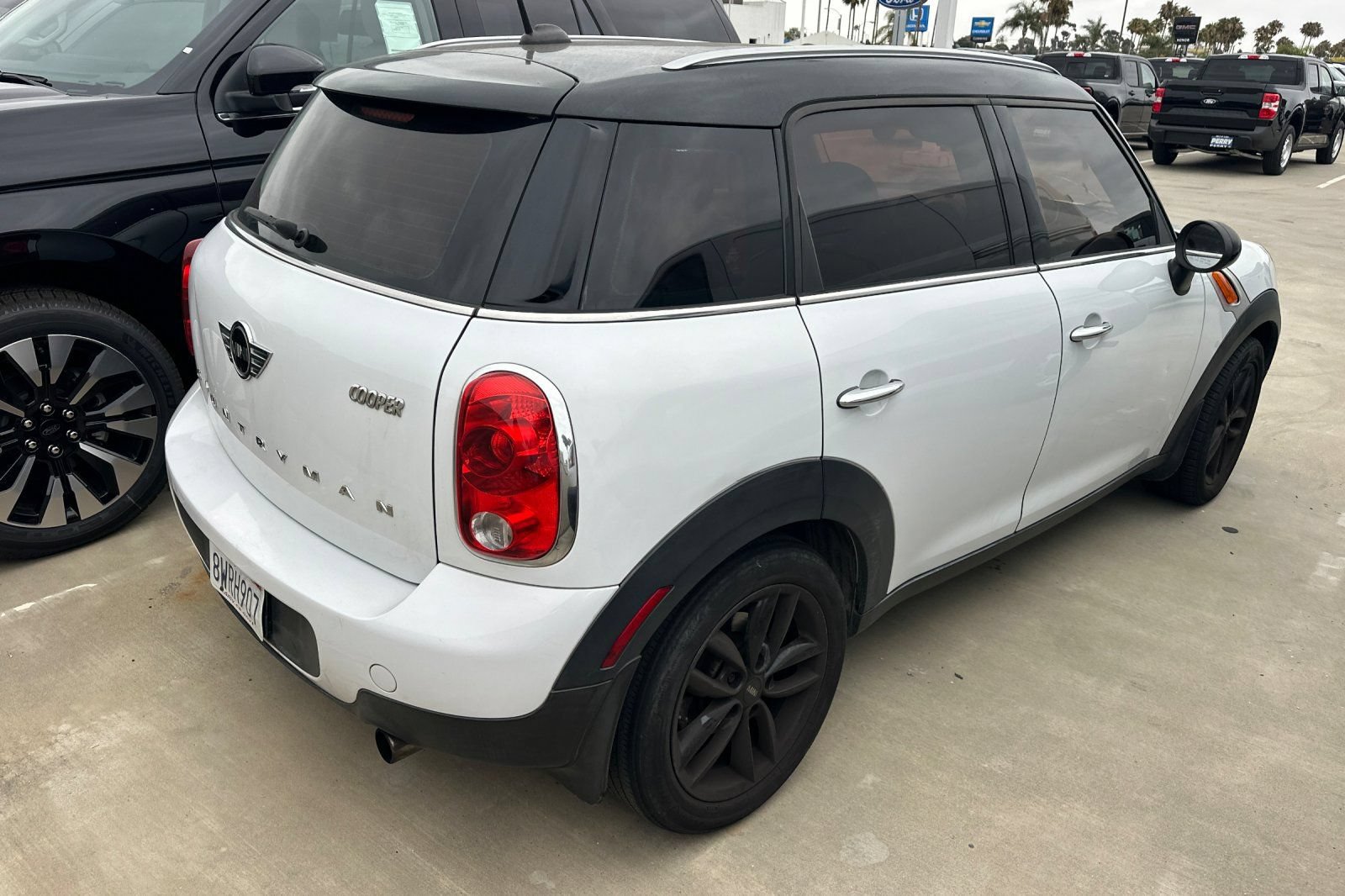 Used 2016 MINI Cooper Countryman FWD image 4