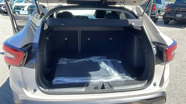 New 2026 Chevrolet Trax ACTIV FWD image 32