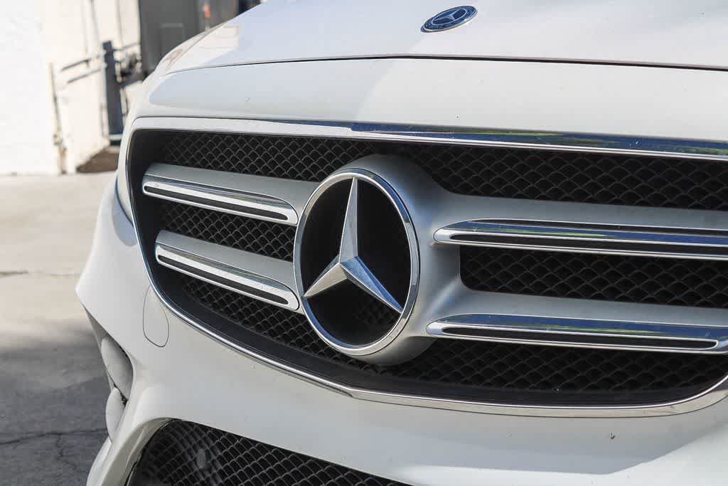 Used 2018 Mercedes-Benz E 300 image 11