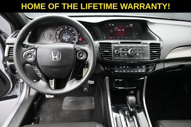 Used 2016 Honda Accord Sport image 15