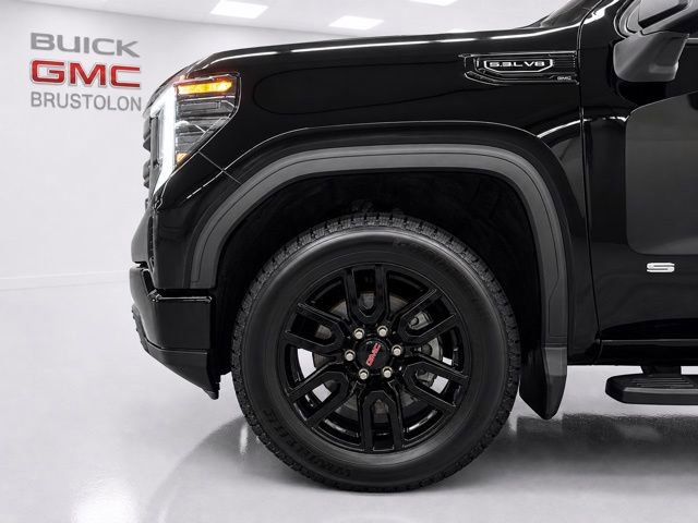 Used 2024 GMC Sierra 1500 Pro w/ Graphite Edition AWD/4WD image 4