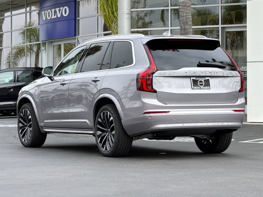 New 2026 Volvo XC90 T8 Plus w/ Protection Package AWD/4WD image 3