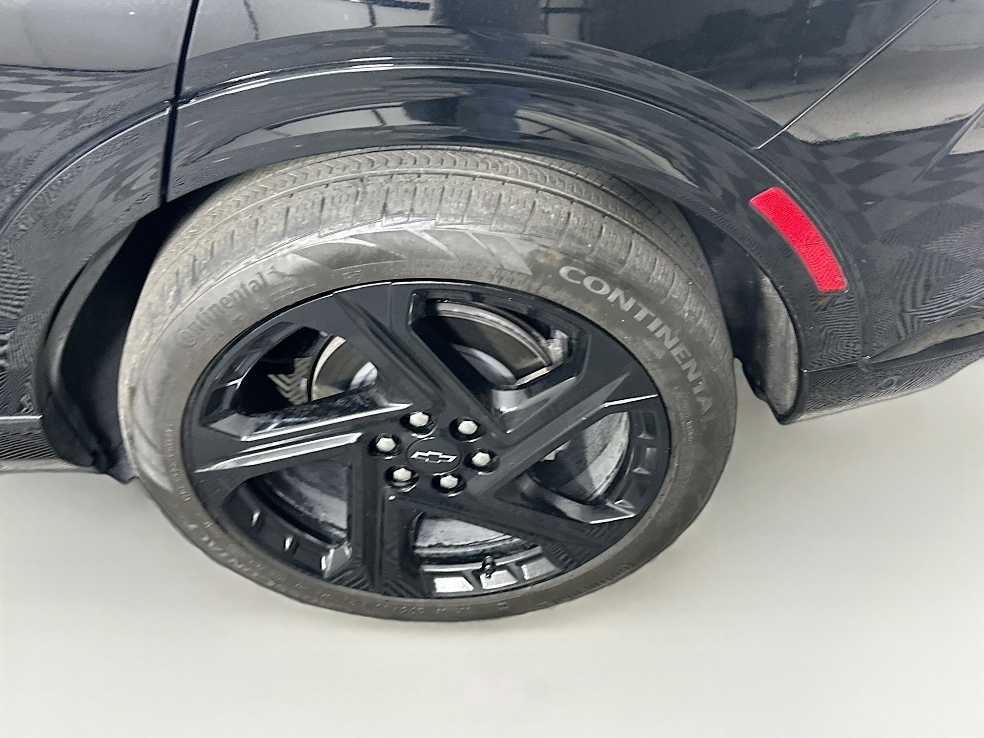 Used 2024 Chevrolet Equinox EV RS image 11