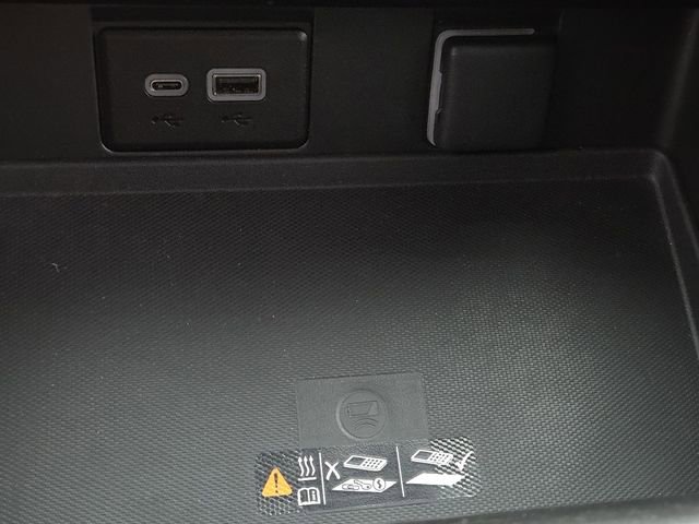 Used 2024 Chevrolet Tahoe RST w/ Luxury Package image 7