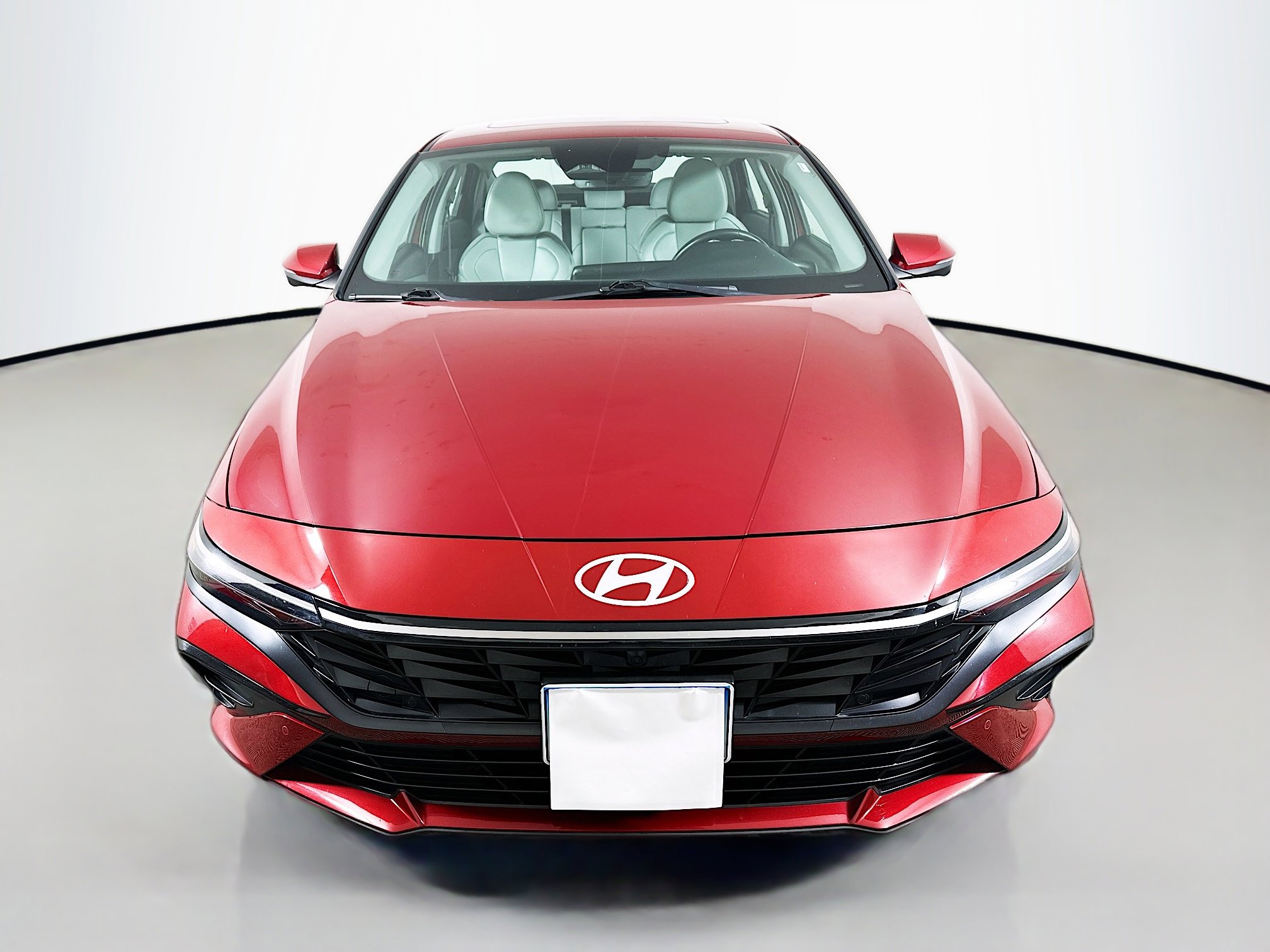 Certified 2024 Hyundai Elantra Limited FWD image 2