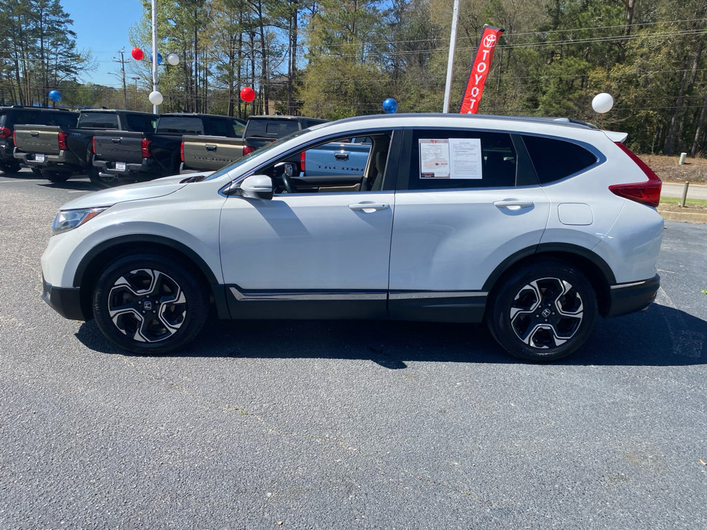 Used 2019 Honda CR-V Touring image 3