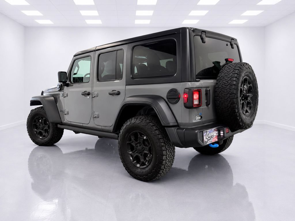 Used 2023 Jeep Wrangler Unlimited w/ Cold Weather Group AWD/4WD image 6