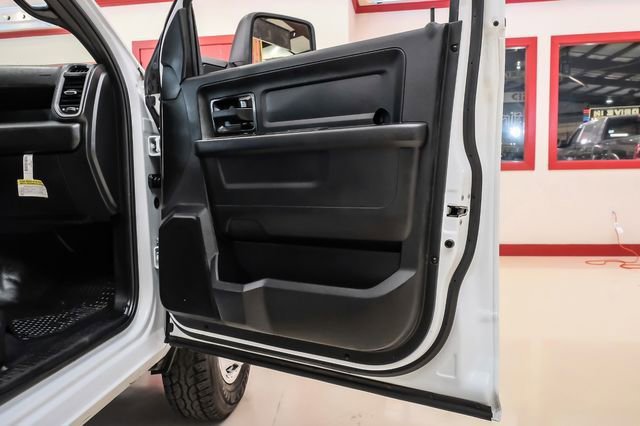 Used 2024 RAM 3500 Tradesman w/ Chrome Appearance Group image 41