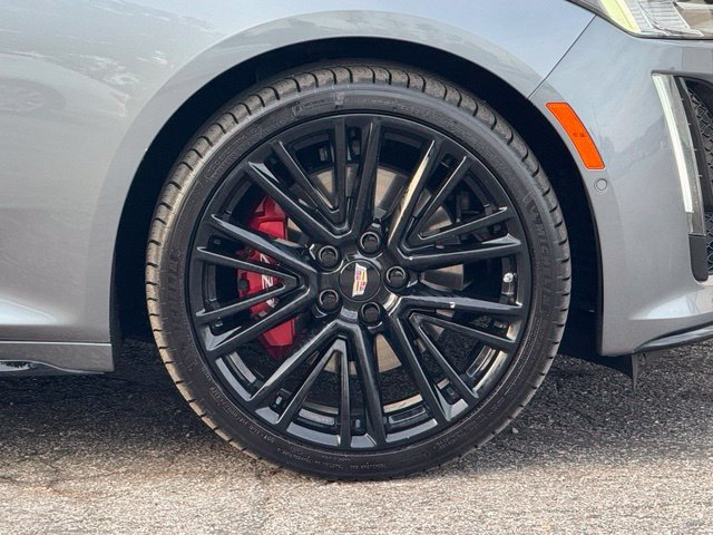 Used 2021 Cadillac CT5 V w/ Premium Package AWD/4WD image 3