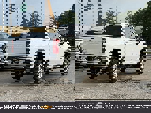 Used 2024 Chevrolet Silverado 2500 LT w/ Convenience Package AWD/4WD image 6