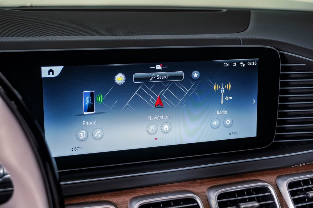 Used 2026 Mercedes-Benz Maybach GLS 600 4MATIC image 30