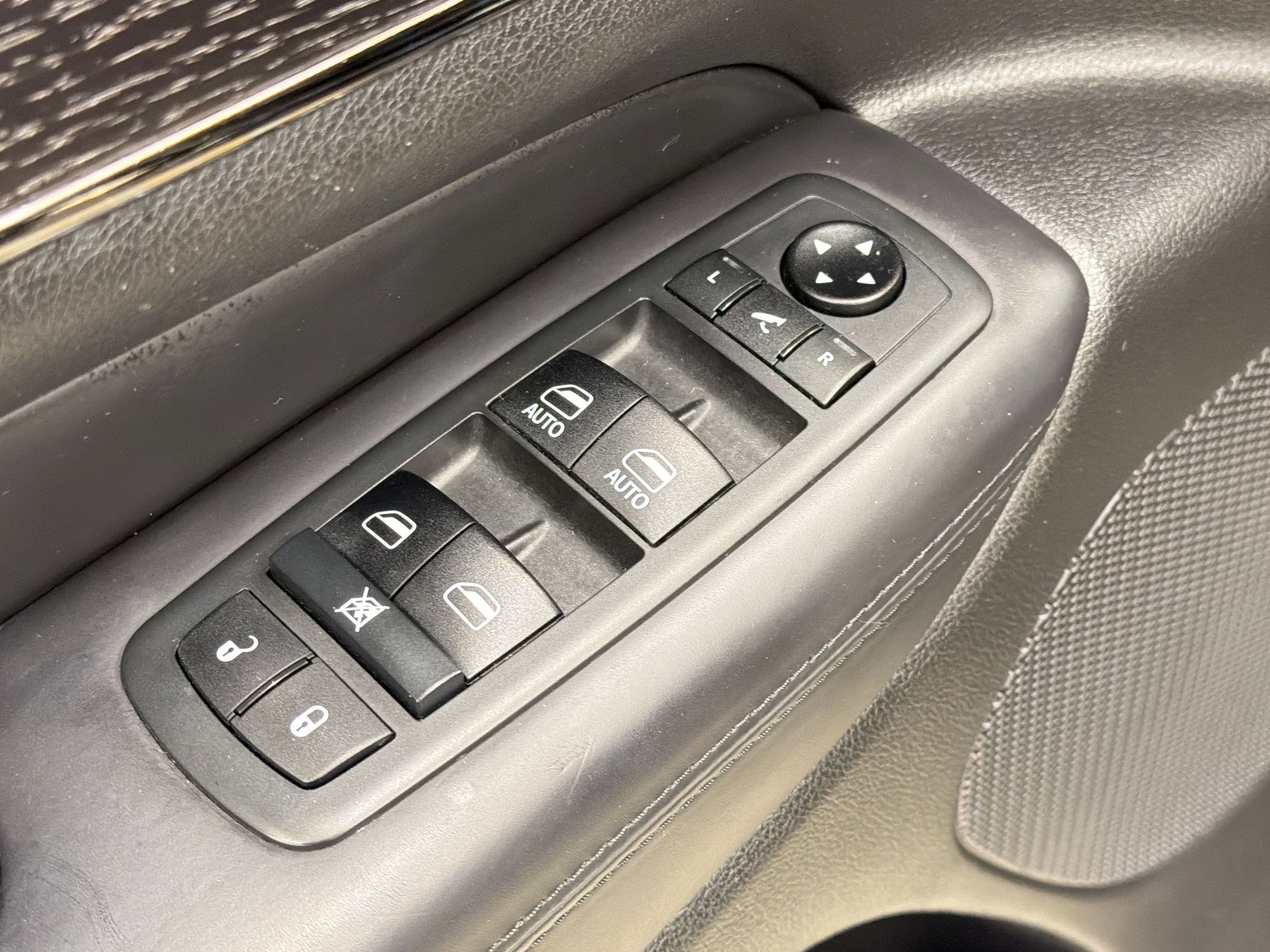 Used 2021 Jeep Grand Cherokee High Altitude RWD image 20