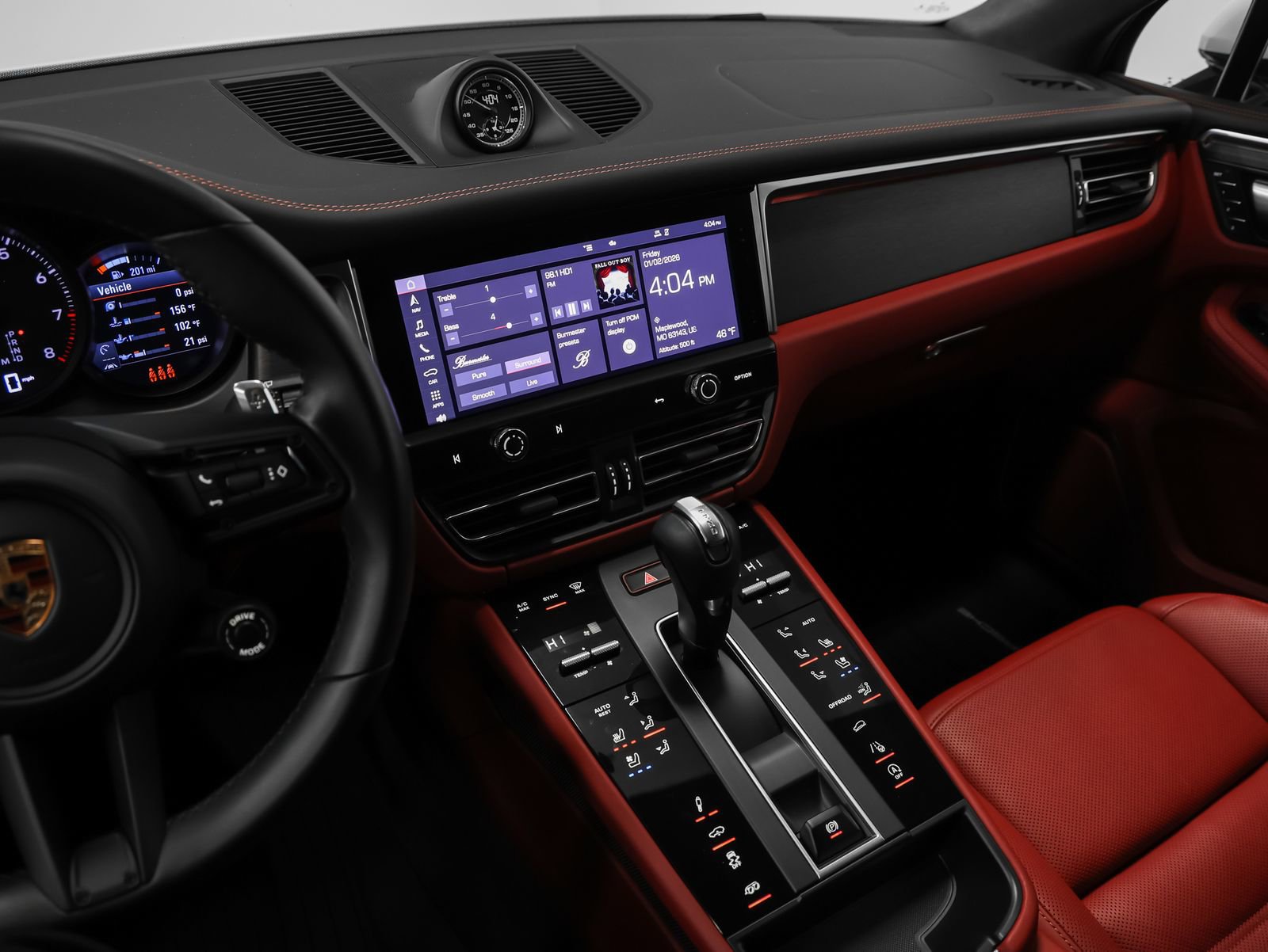 Certified 2022 Porsche Macan GTS image 42