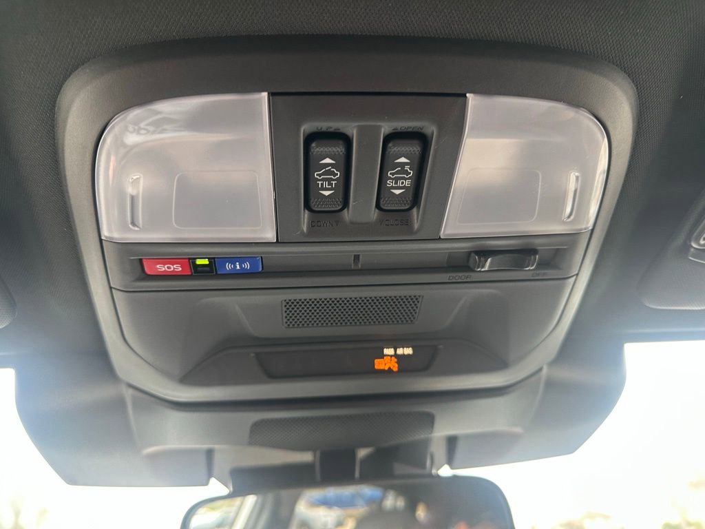 Used 2025 Subaru Crosstrek 2.5i Sport image 28