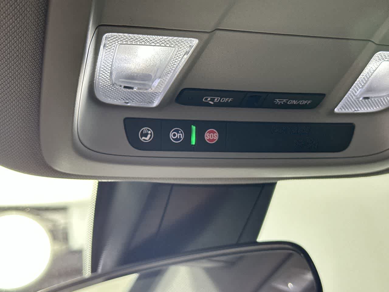 Used 2025 Chevrolet Blazer LT FWD image 28