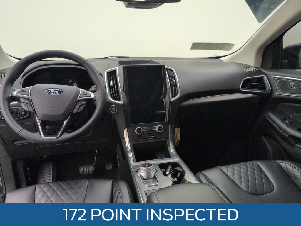 Used 2024 Ford Edge Titanium image 8
