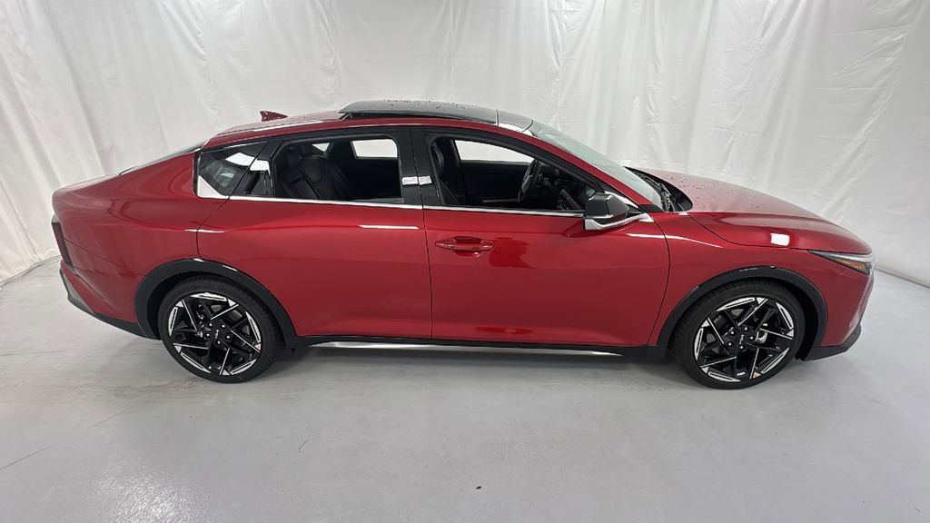 New 2025 Kia K4 GT-Line w/ GT-Line Sunroof Package image 2