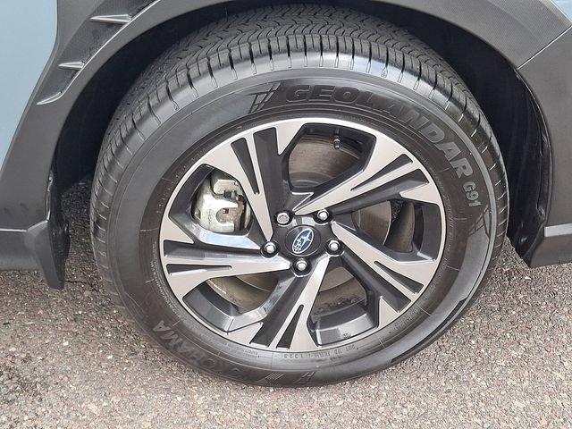 Certified 2025 Subaru Crosstrek 2.5i Premium AWD/4WD image 8