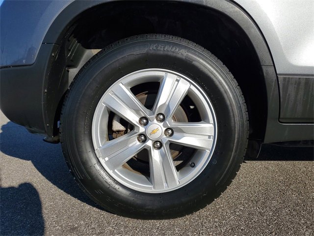 Used 2019 Chevrolet Trax LT w/ LT Convenience Package image 6