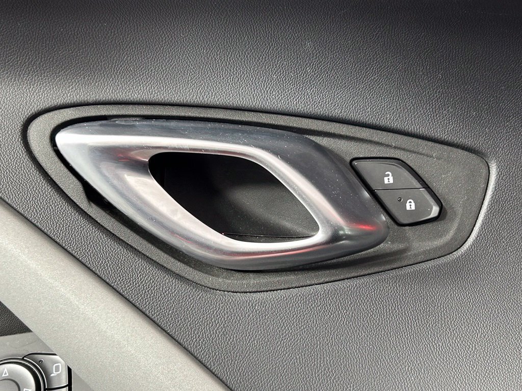 Used 2024 Chevrolet Camaro LT RWD image 28