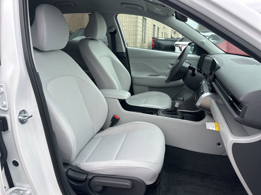 Used 2026 Hyundai Kona SEL Sport image 24