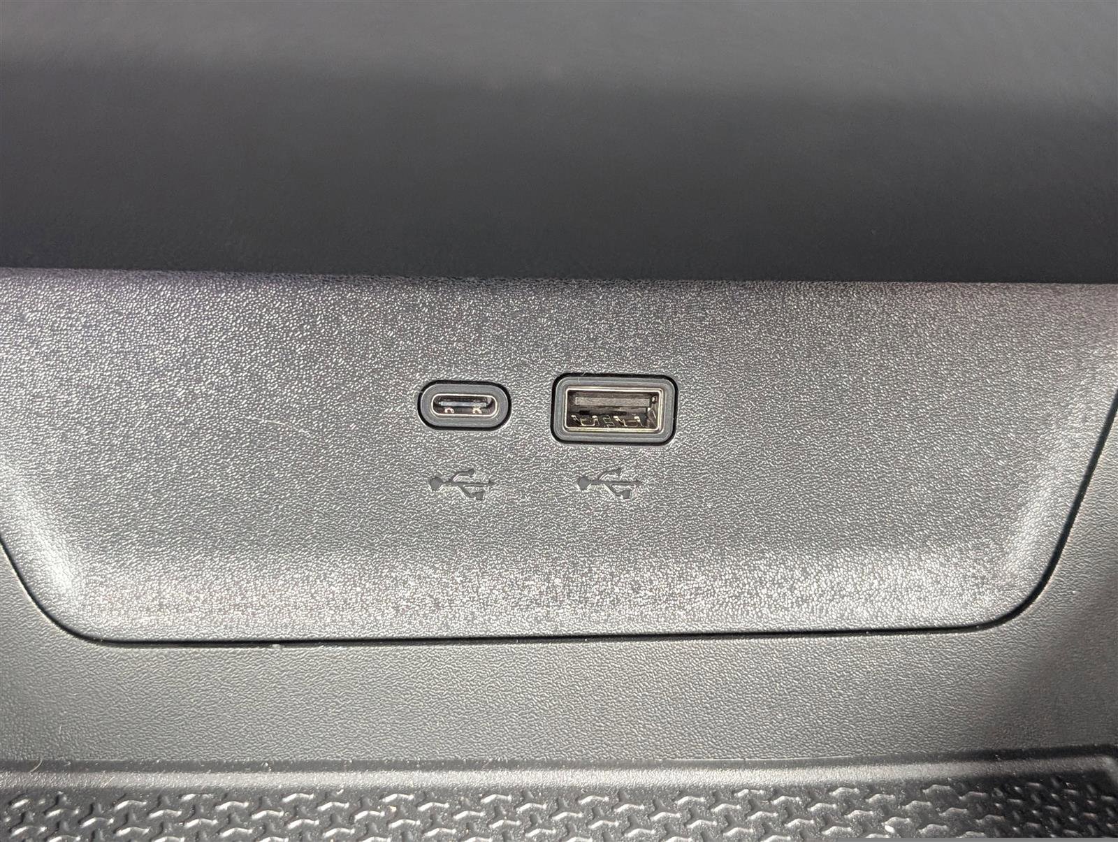 New 2026 Chevrolet Equinox LT image 17