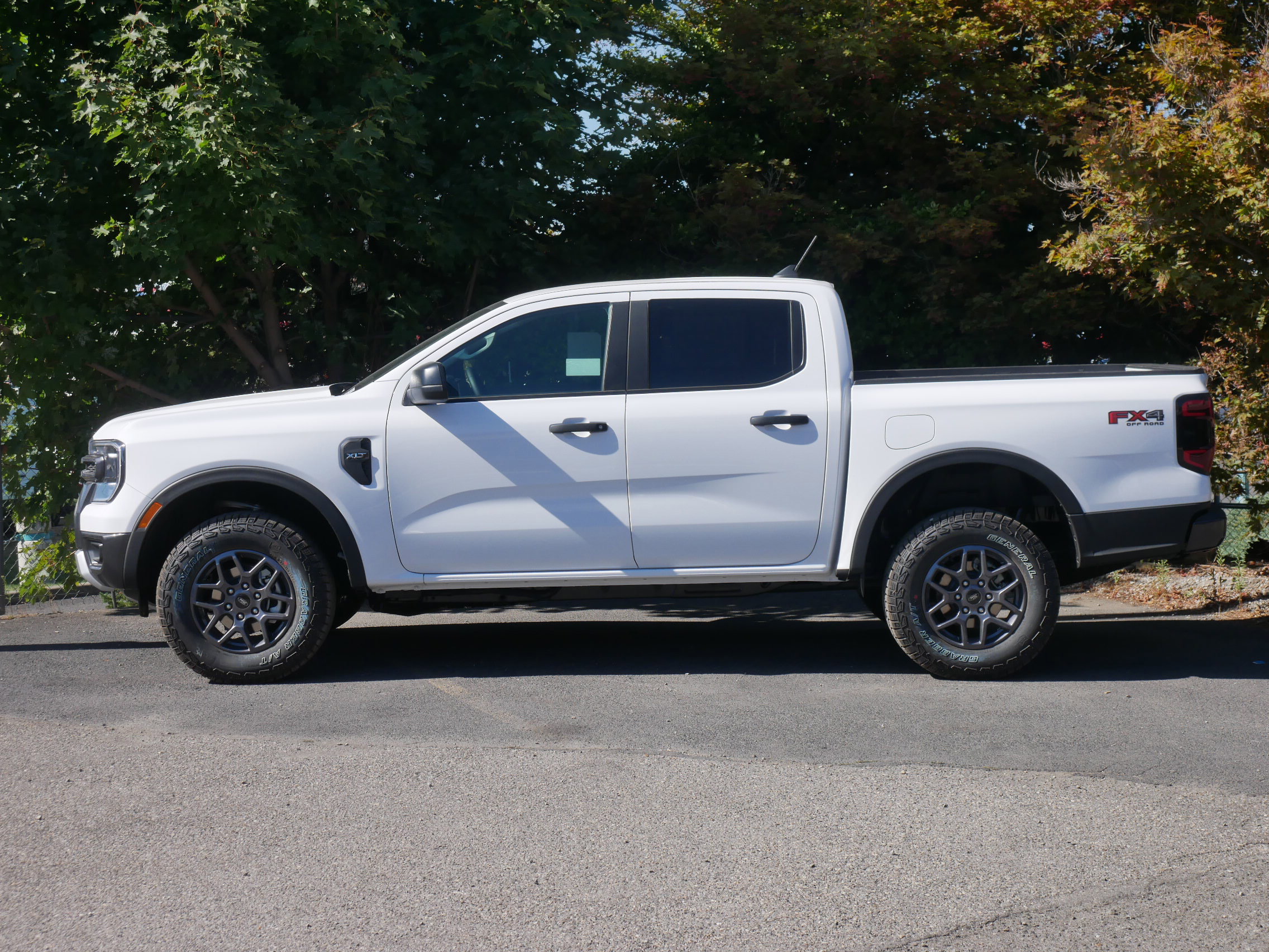 New 2025 Ford Ranger XLT w/ FX4 Off-Road Package image 18