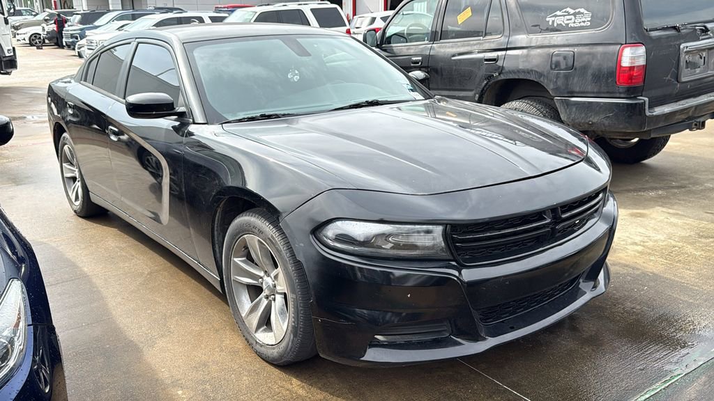 Used 2017 Dodge Charger SXT RWD video 2