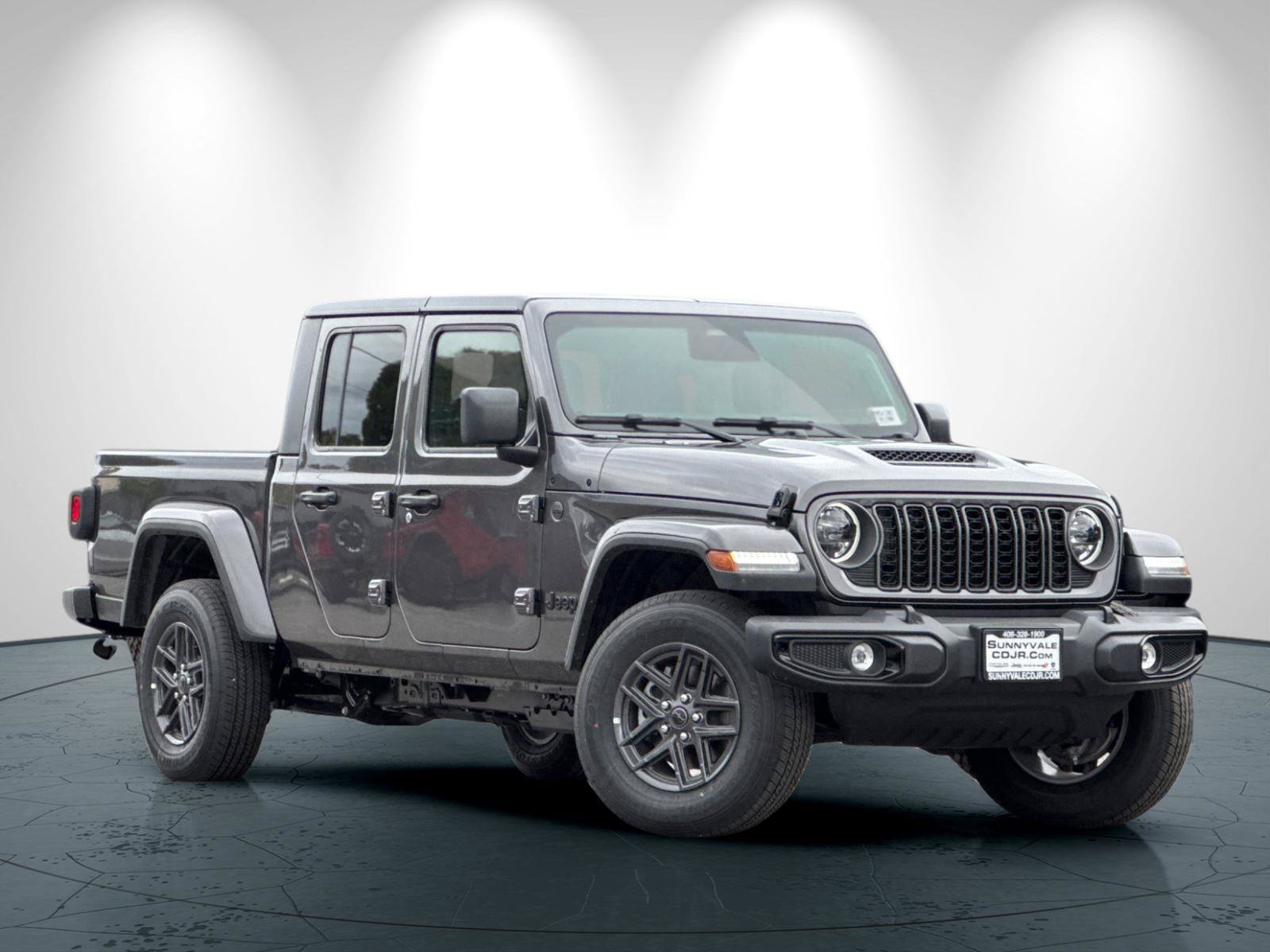 New 2026 Jeep Gladiator Sport AWD/4WD image 2