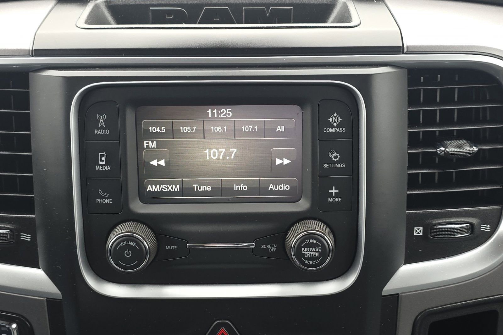 Used 2023 RAM 1500 Classic SLT image 16