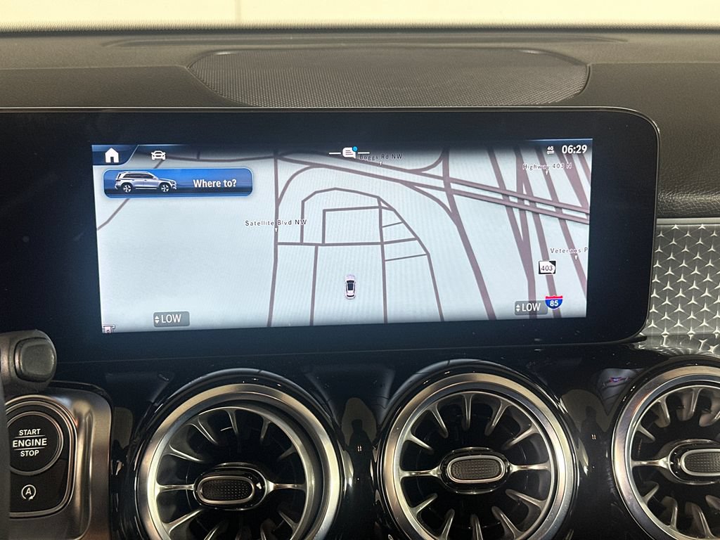 Certified 2025 Mercedes-Benz GLB 250 4MATIC image 31