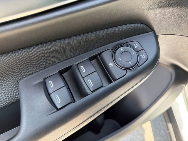 New 2026 Buick Envista Preferred FWD image 17